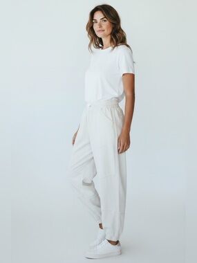 POL Women’s Sz L White Denim High Rise Pull On Joggers Pants Fringe